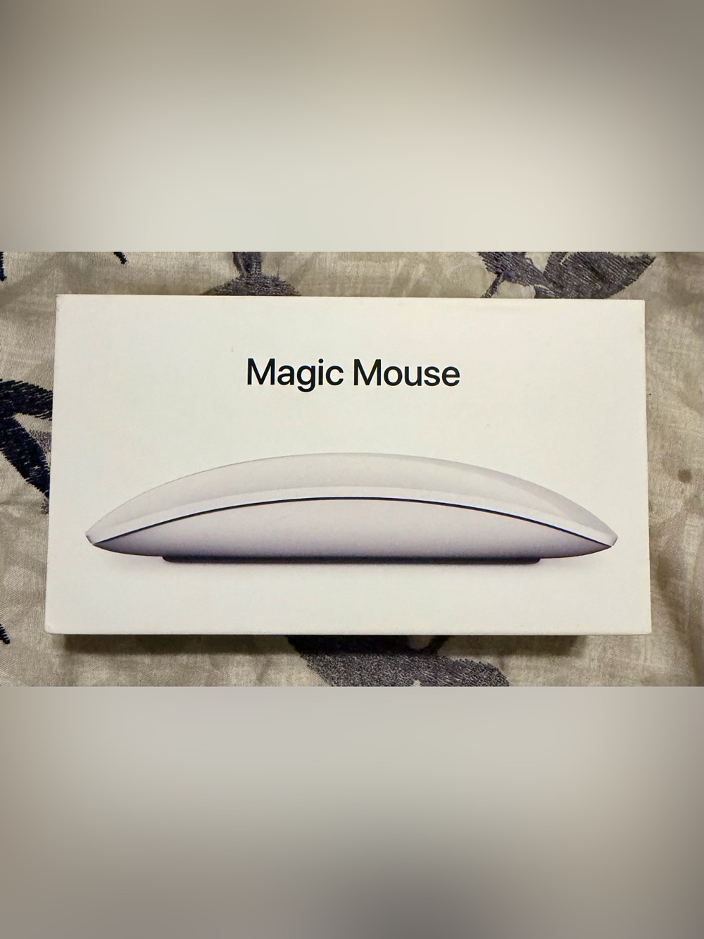 Apple Magic Mouse - Picture 2 of 3